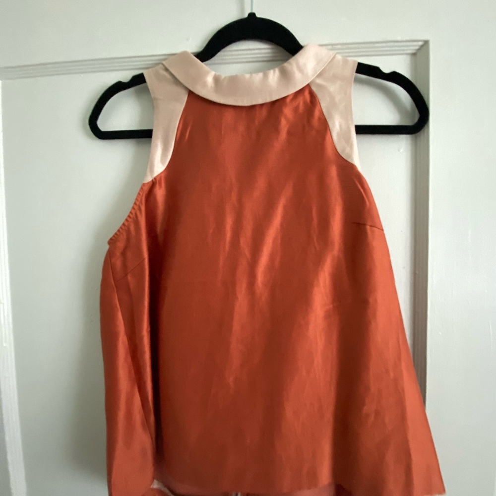 HD In Paris Anthropologie Sleeveless Zip Back Top